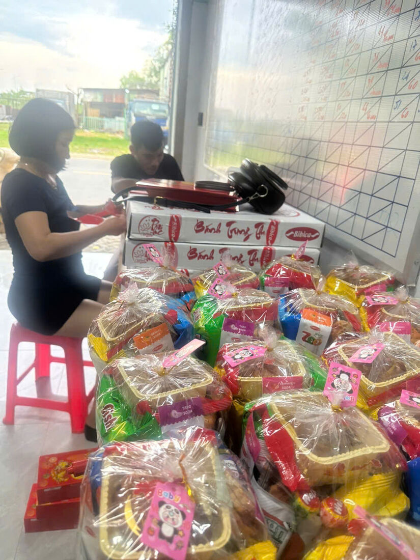 Soạn giỏ quà theo danh sách người nhận
